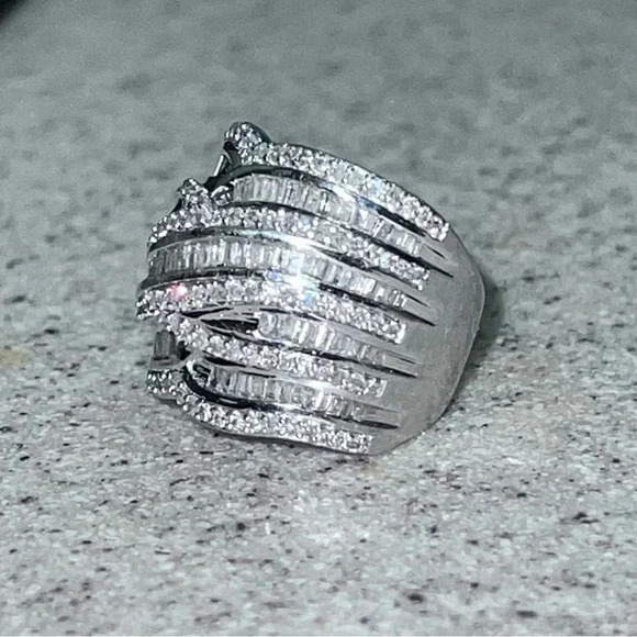 1.5ct Diamond Baguette Sterling Silver Ring Sz 5 - Picture 4 of 9